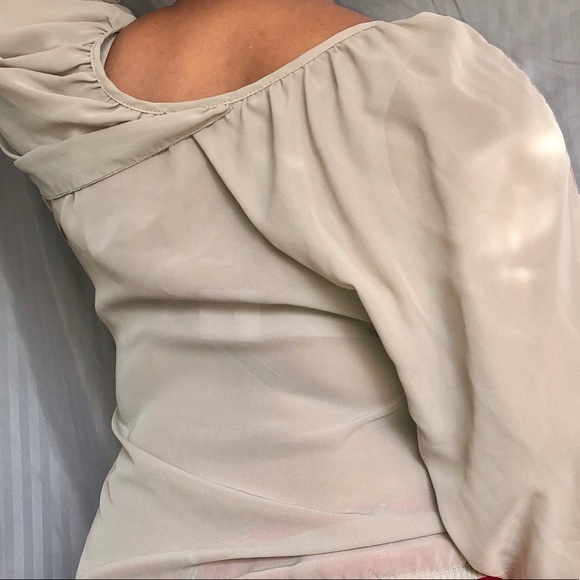 Sheer tan blouse - Picture 3 of 7